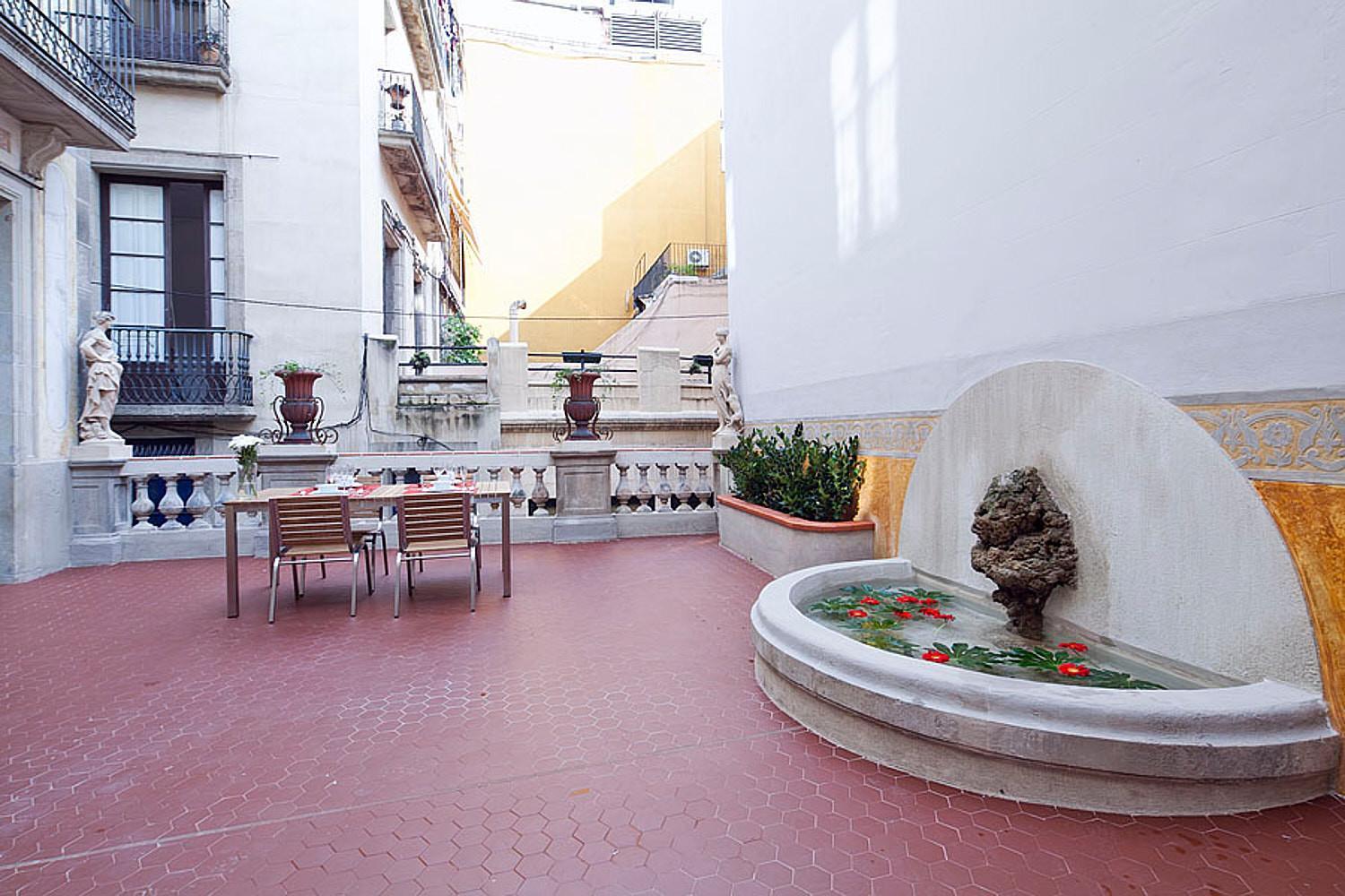 Ola Living Portaferrissa Apartament *